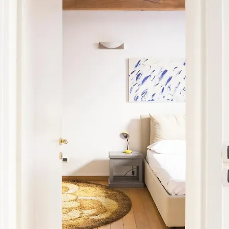 Apartman Plum Guide - Palm Fronds Milánó